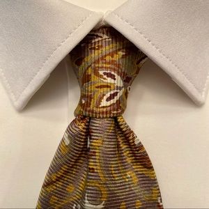 BROOKS BROTHERS Mens 100% Silk Tie Paisley Bronze